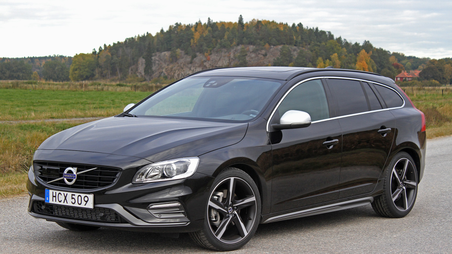 01-2016-volvo-v60-polestar-fd-1.jpg