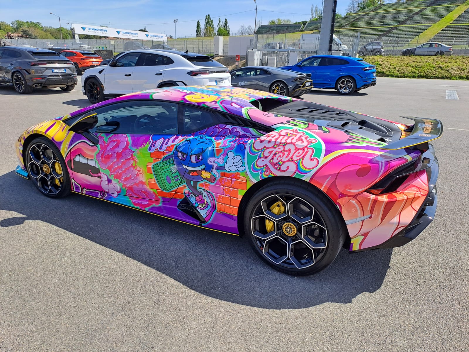 015f7bb0-06e2-4361-bc7a-8e1a0e0df98b.jpg