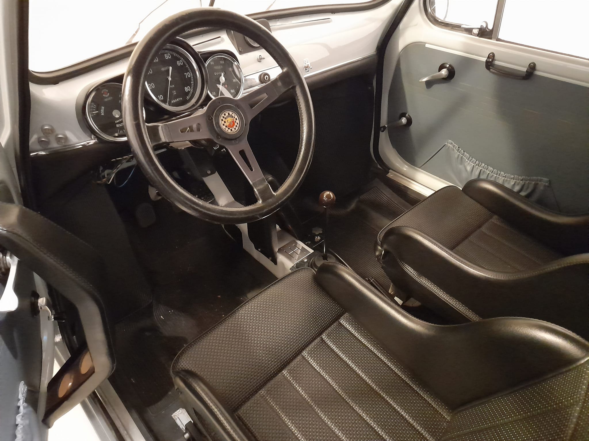 1000 Abarth TC.jpg