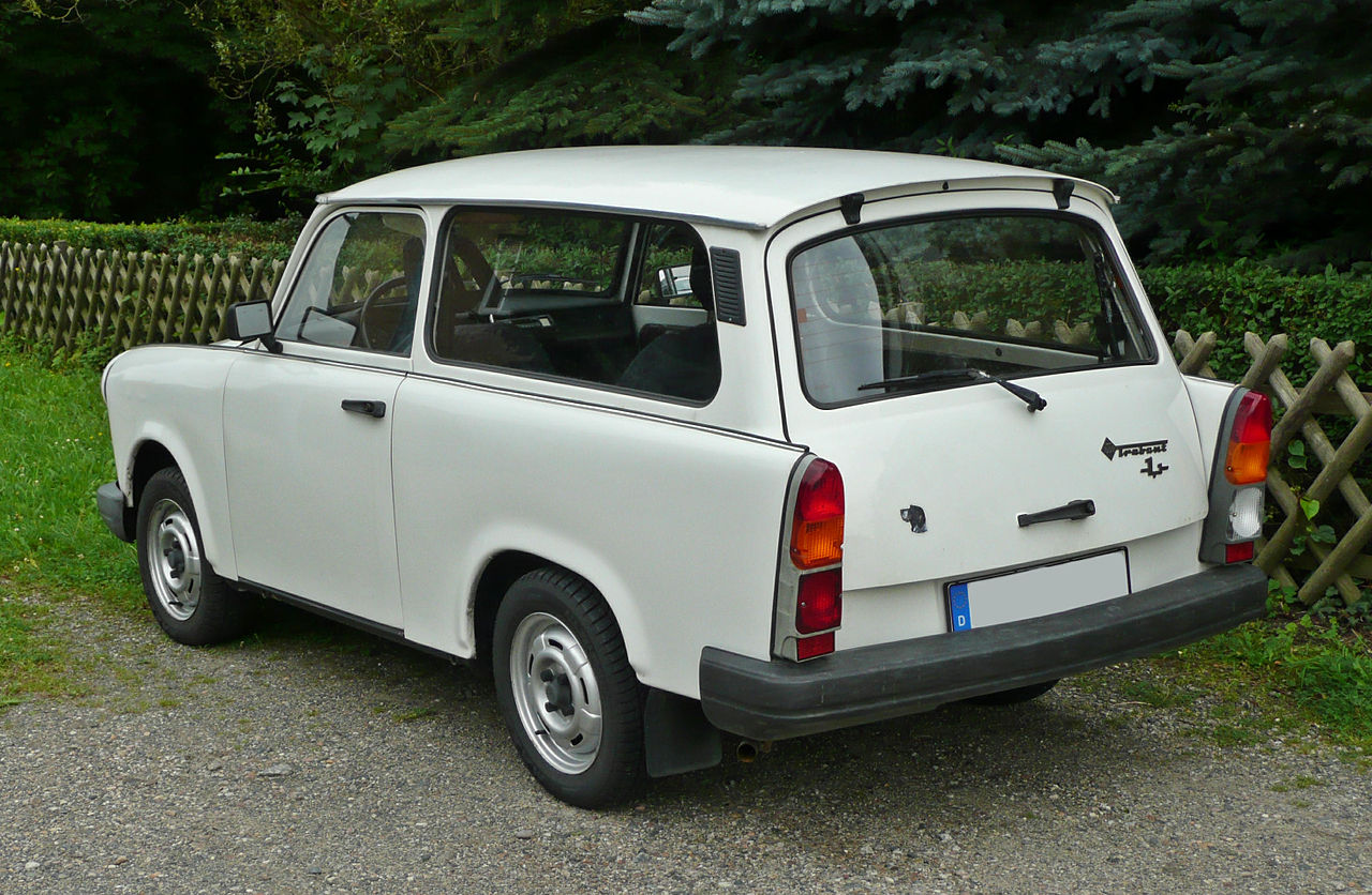 1280px-Trabant_1.1_Universal_(02).jpg