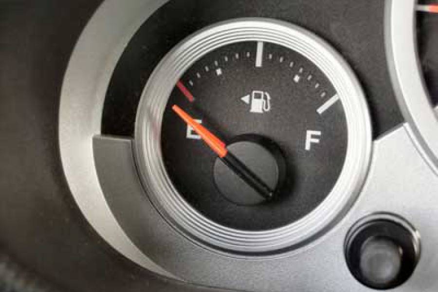 1454599255-benzina2.jpg