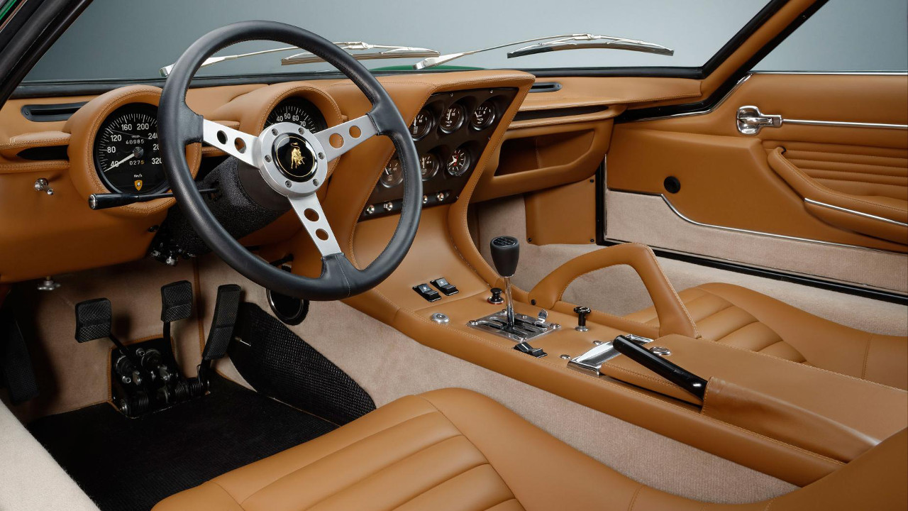 1457901654_miura_interni.jpg