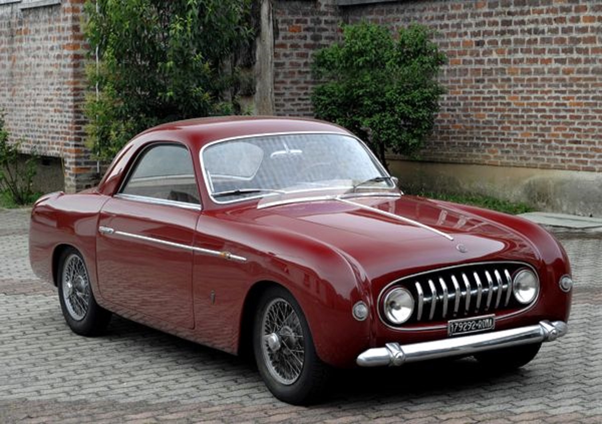 1953 FIAT 1100E Supergioiello by Ghia.jpg