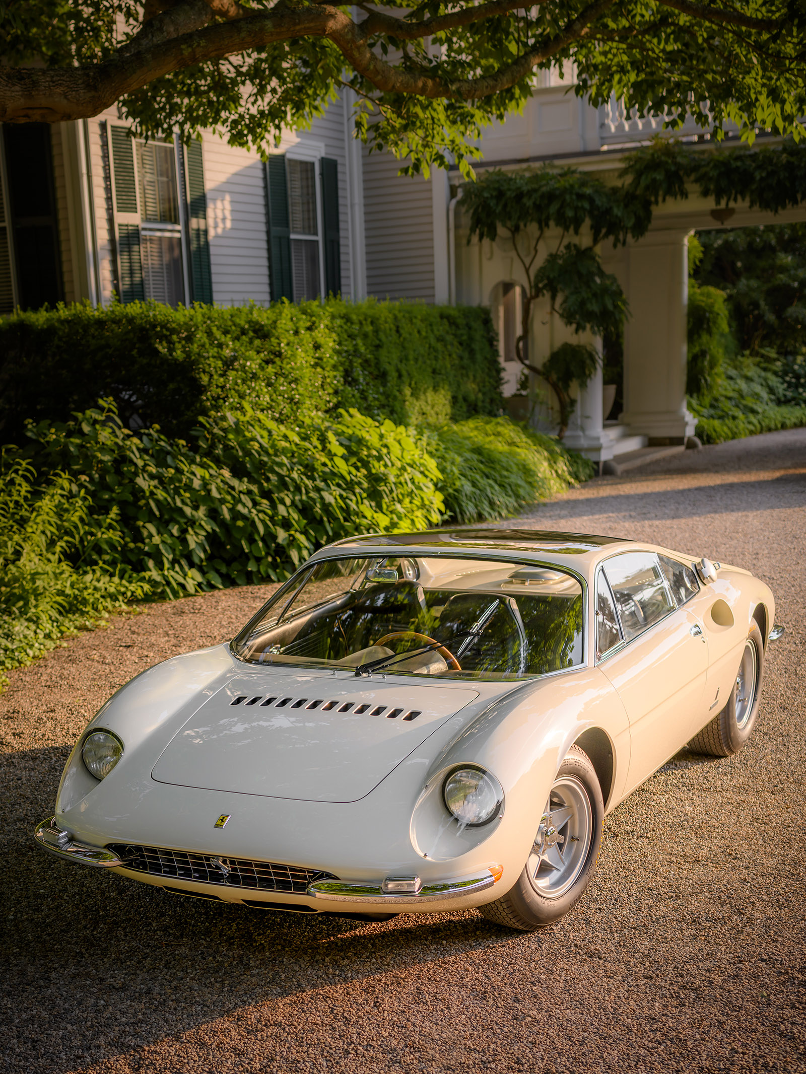 1966-Ferrari-365P-Berlinetta-Speciale-car-photo-high-res-1.jpg