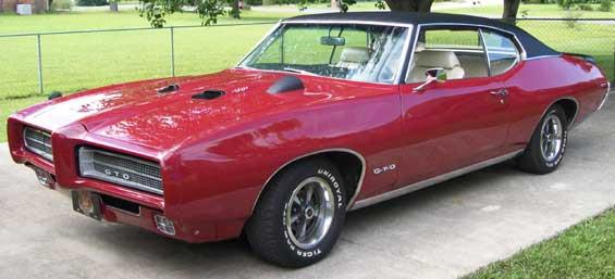 1969 Pontiac GTO.jpg