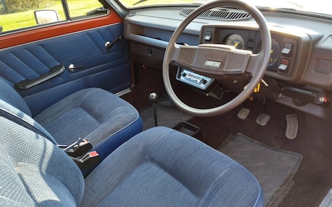 1977-Fiat-128-interior_trans_NvBQzQNjv4BqjPlW8fi95tZtoIis0O_5mg1vLvhkMtVb21dMmpQBfEs.jpg