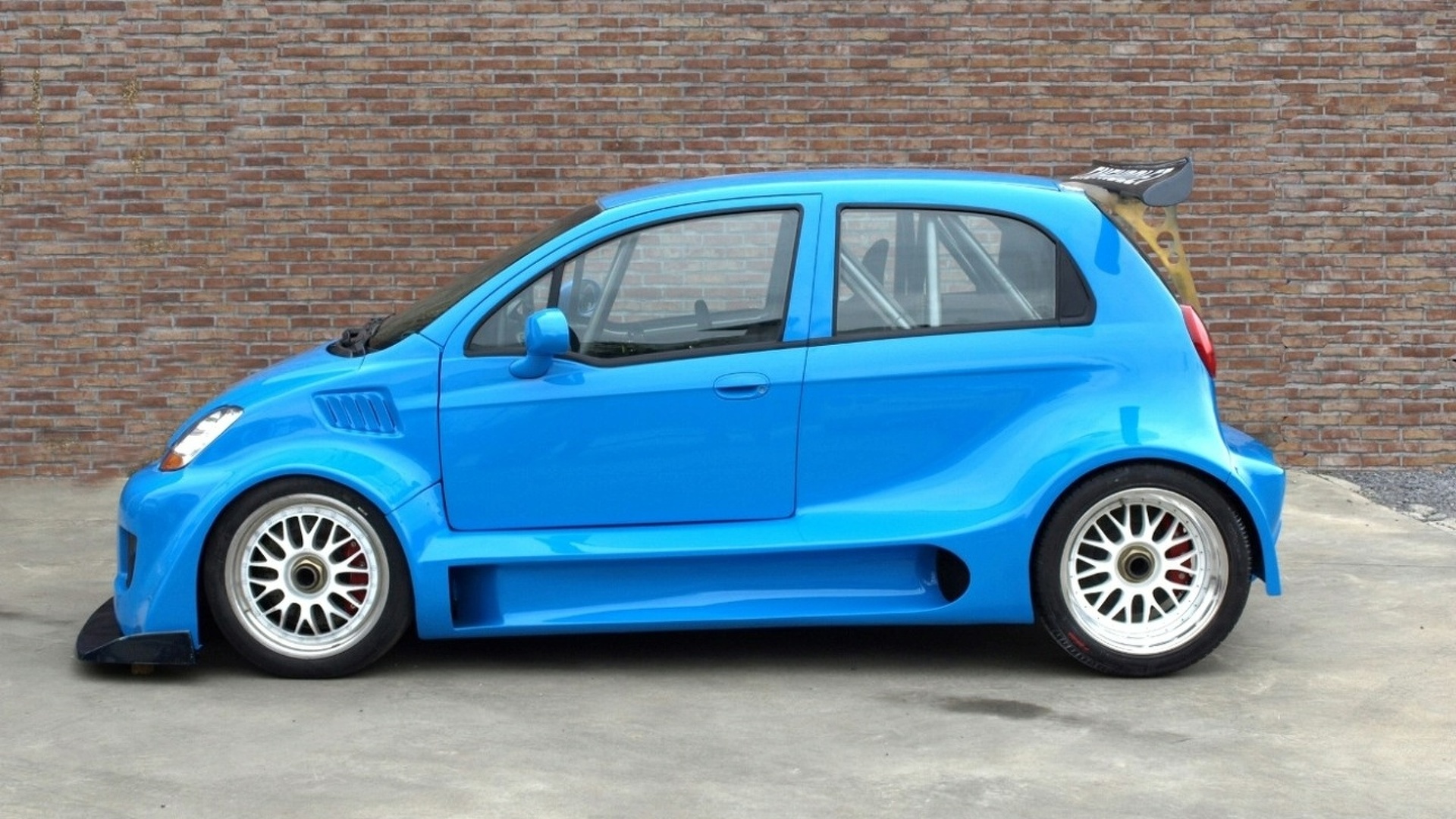 2009-162534-chevrolet-matiz-v8-by-fas1.jpg