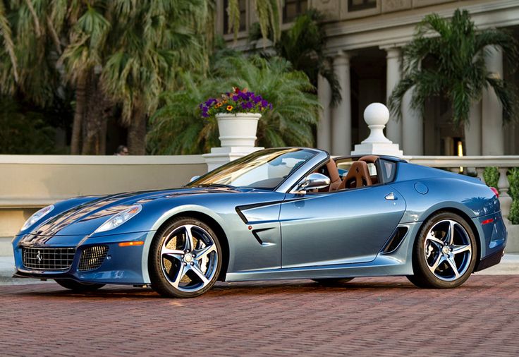 2011 Ferrari Superamerica 45 .jpg