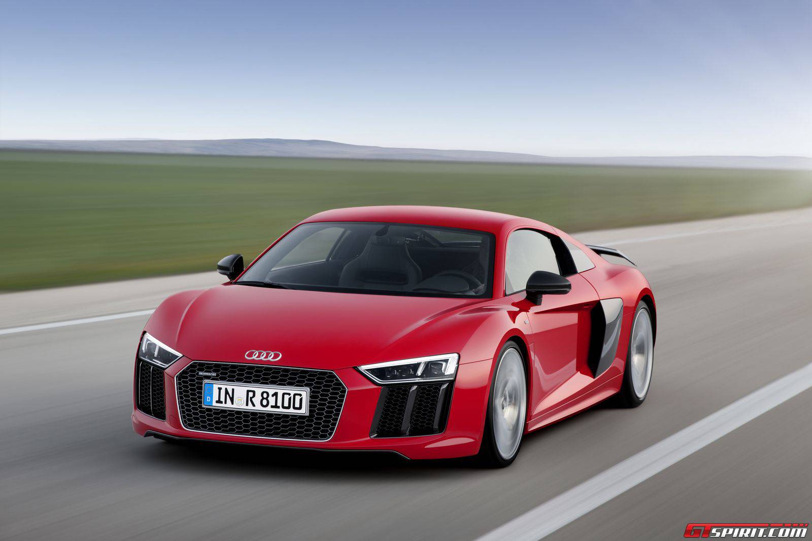 2016-audi-r8-3.jpg