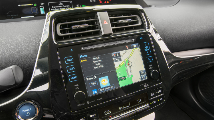 2017-toyota-prius-prime-plus-010-1.jpg