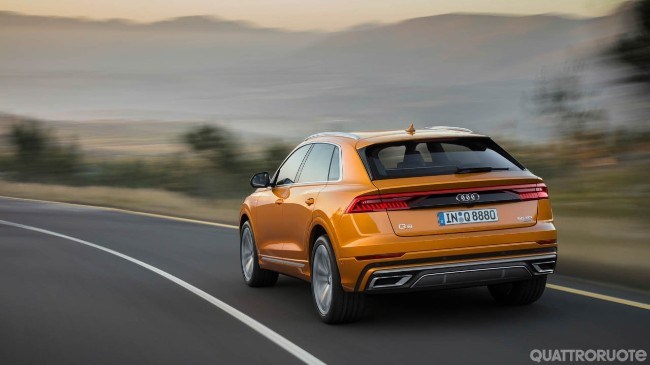 2018-Audi-Q8-11.jpg