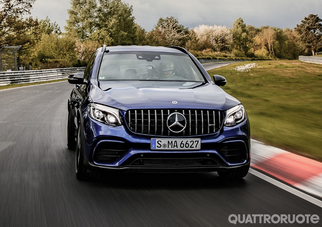 2018-Mercedes-AMG-GLC-63-S-4Matic-01.jpg
