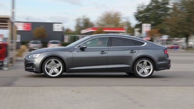 20181112104819audia5sportbackvspeugeot508.jpg