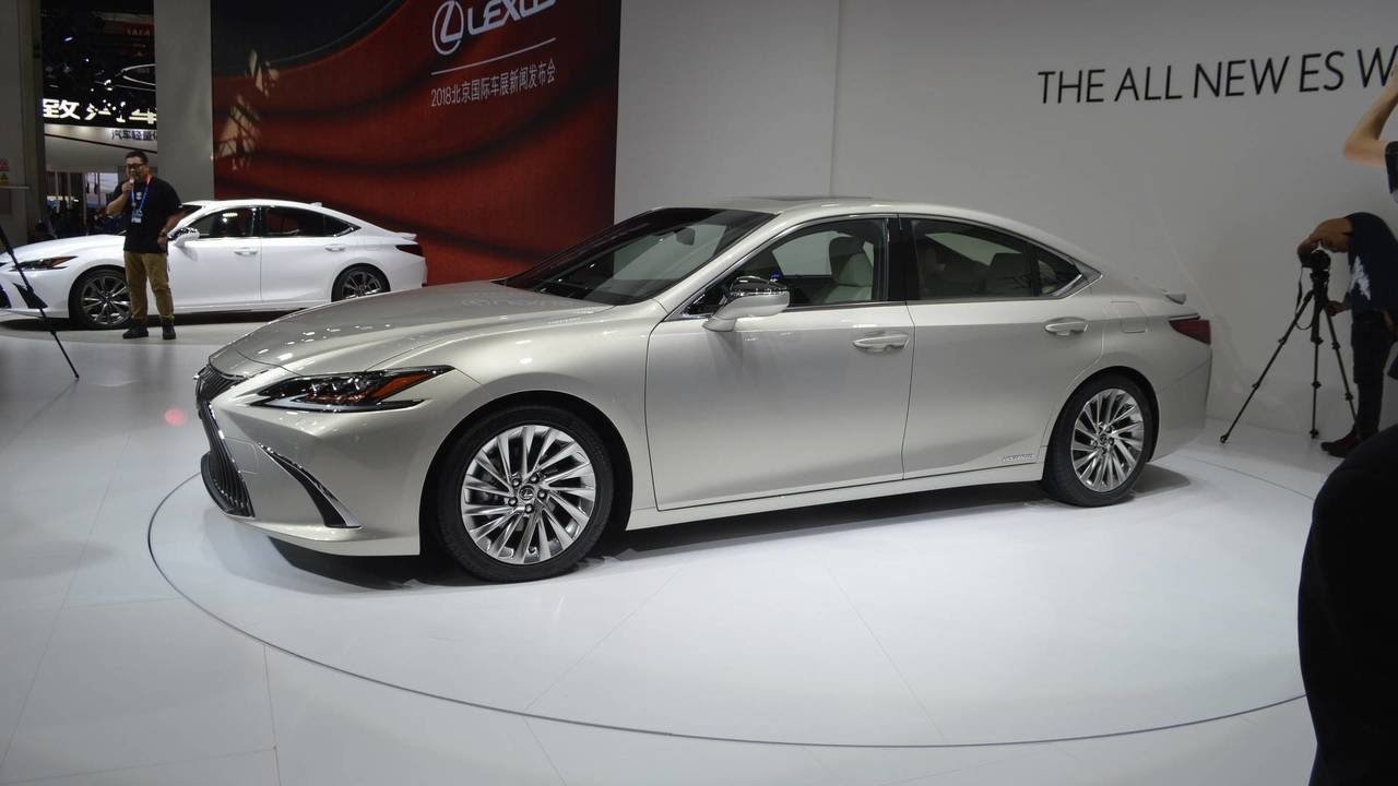 2019-lexus-es-3.jpeg