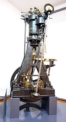 220px-Experimental_Diesel_Engine (1).jpg