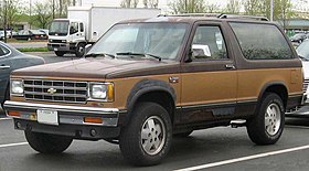 280px-1st-Chevrolet-S10-Blazer-2door.jpg