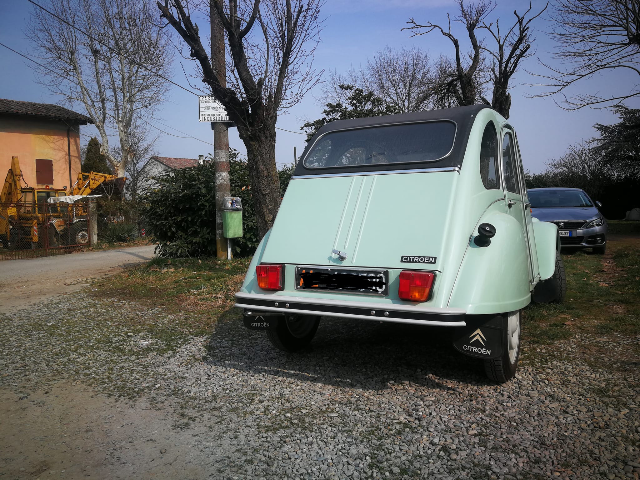 2cv2.jpg