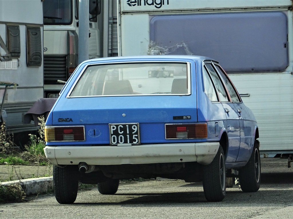 41384802084_99155ea788_b.jpg