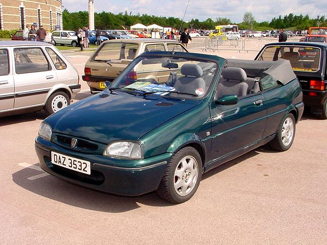640px-259_-_February_1996_green_Rover_100_Cabriolet_1.4,_front.jpg