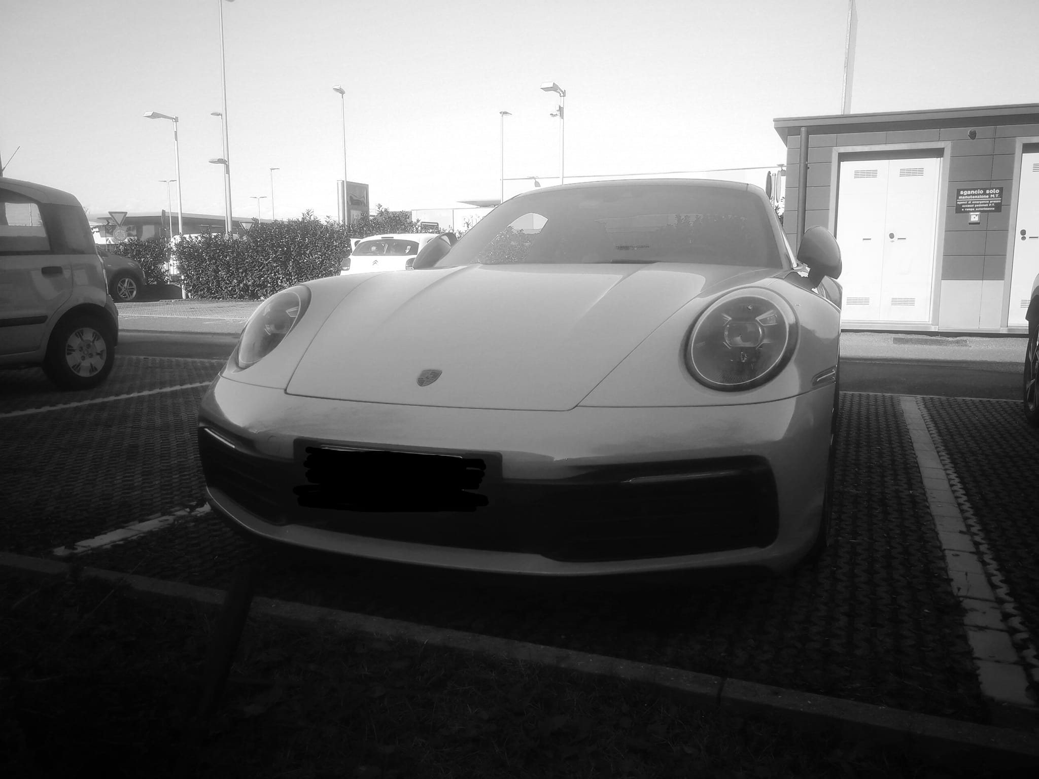 911e.jpg