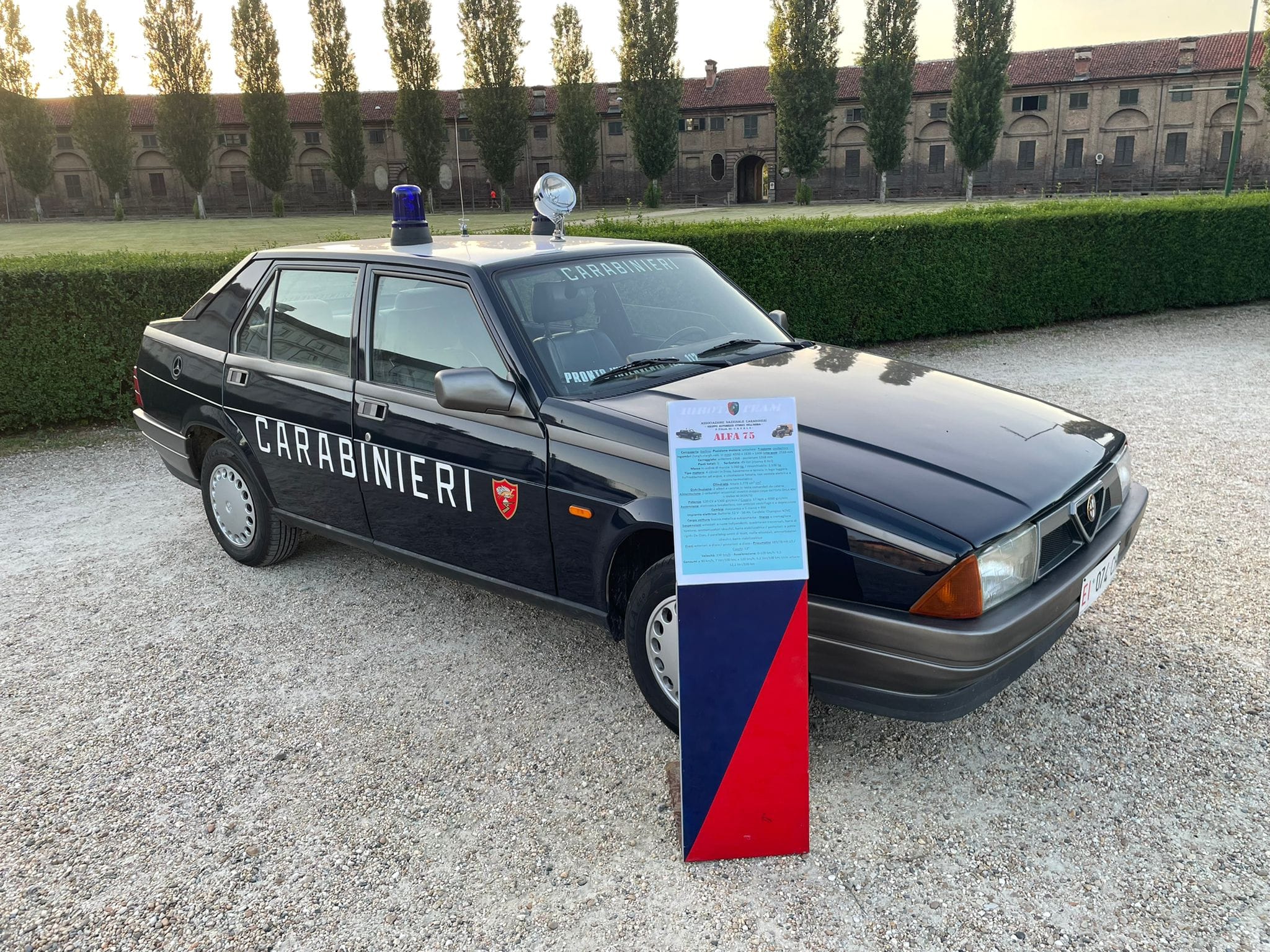 alfa 75.jpg