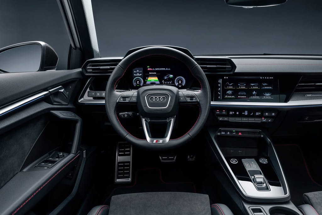Audi-A3-45-TFSI-e-002.jpg