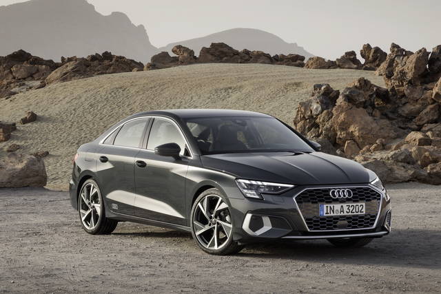 audi-a3-sedan-2020_24.jpg