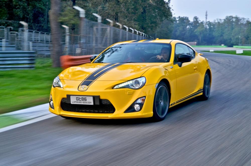 B_toyota-gt86-limited-edition_1.jpg