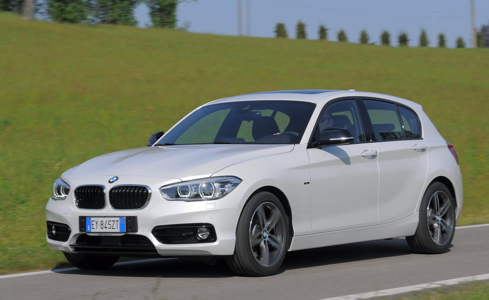 bmw-serie-1-116d_52.jpg