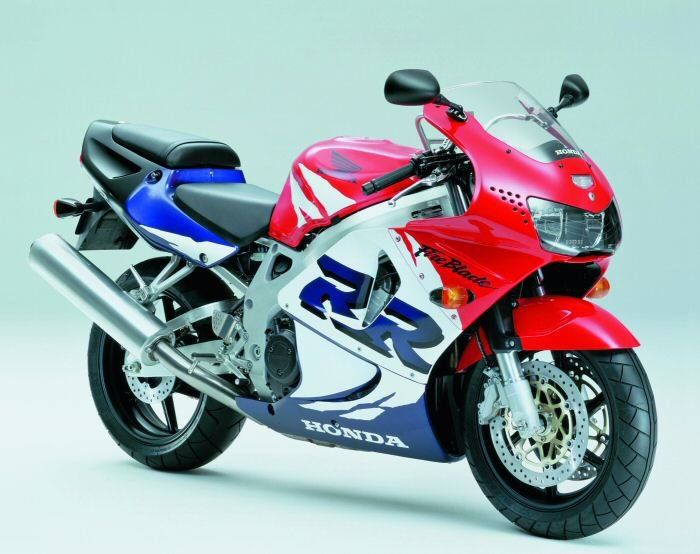 cbr 900.jpg