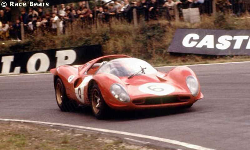Chris Amon Ferrari 330 P4.jpg