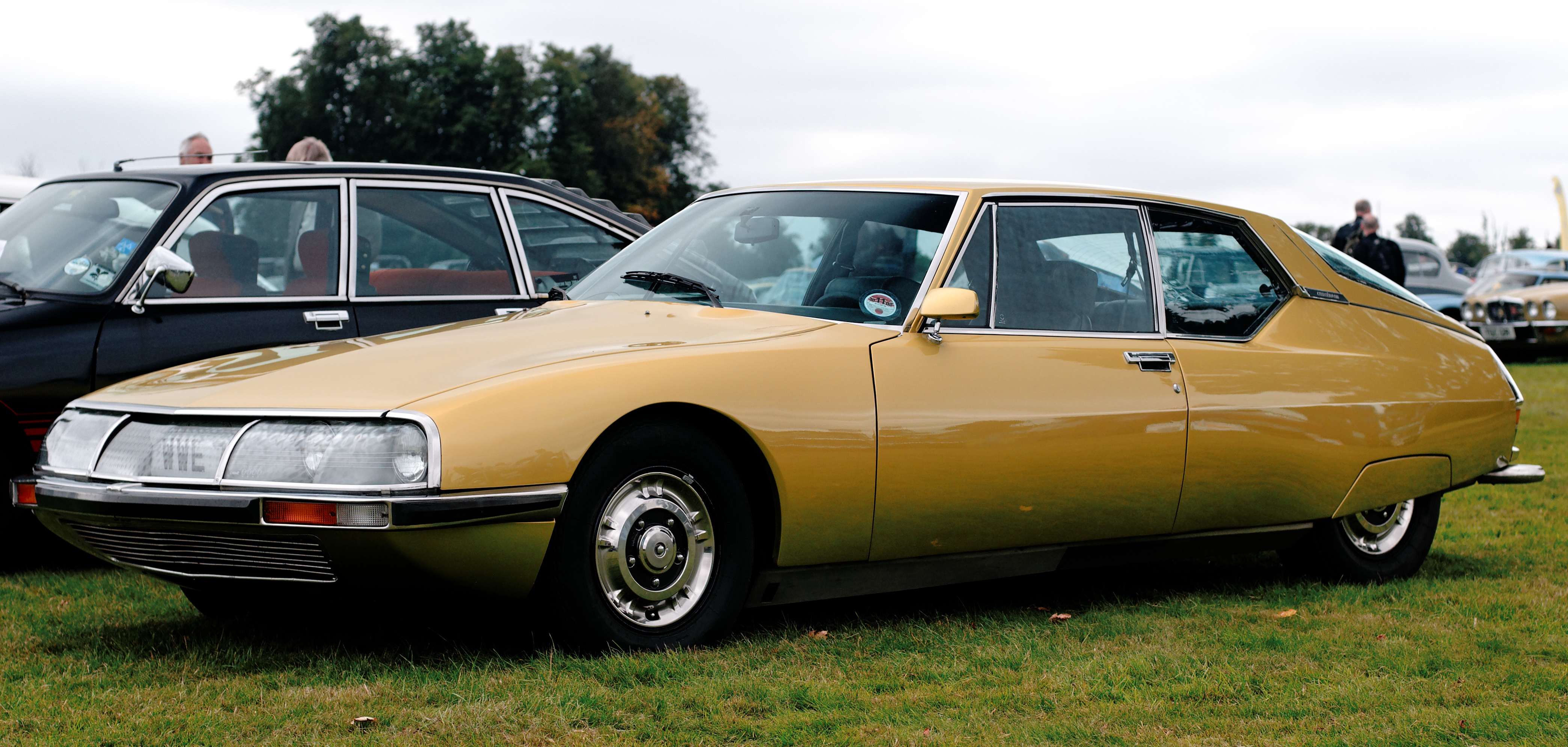 Citroën_SM_(1).jpg