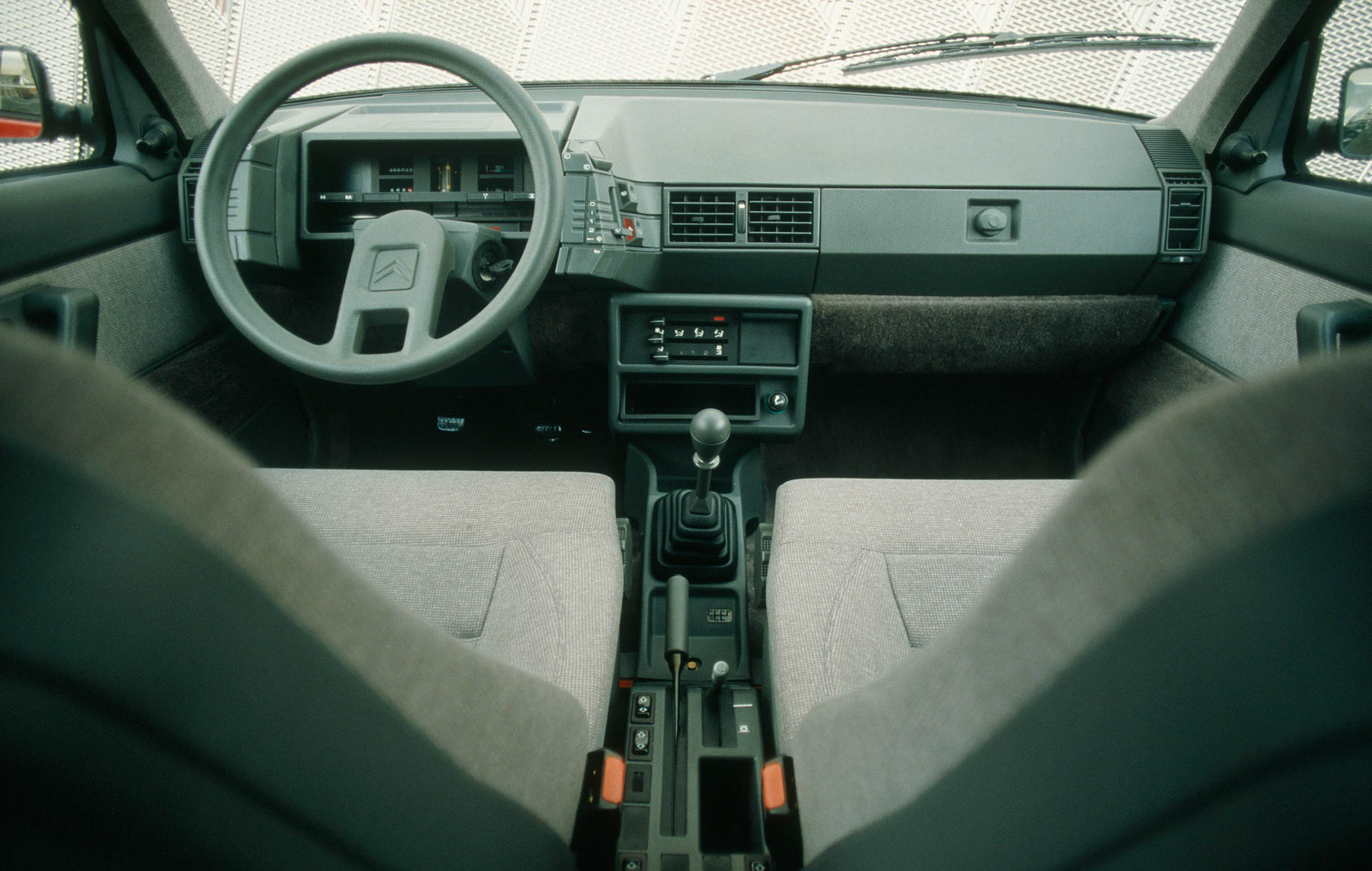 citroen-bx-6.jpg