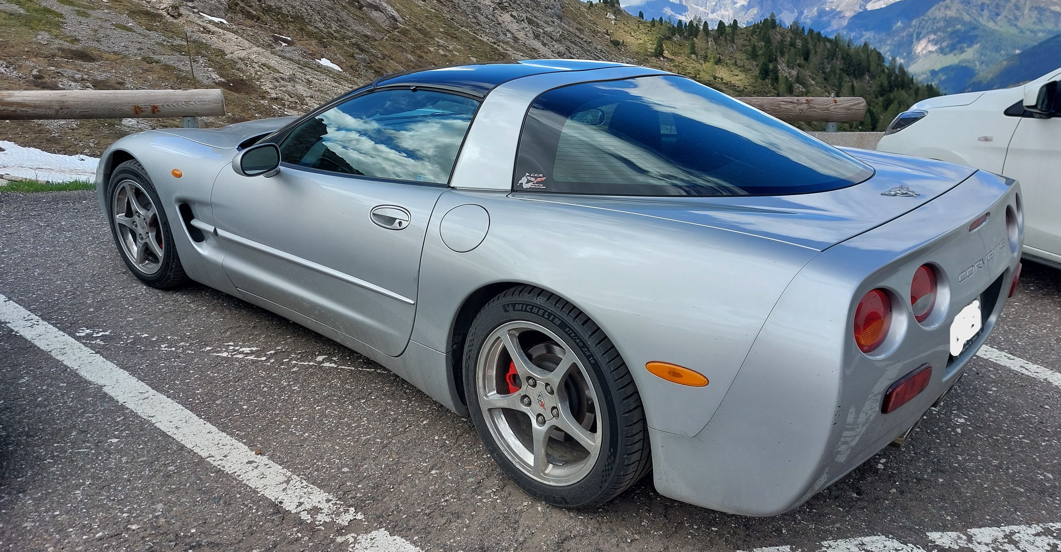Corvette 5.jpg