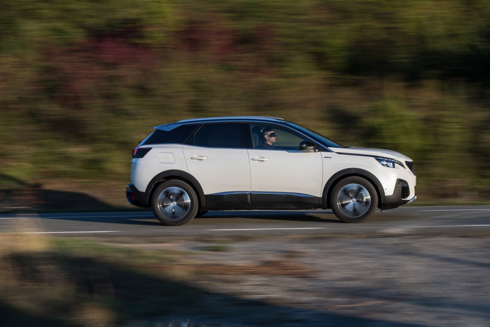 essai-peugeot-3008-2-1-officiel-1-008_960.jpg