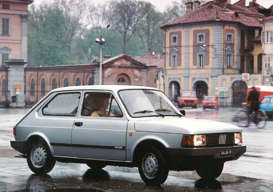 fiat-127-994.jpg