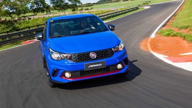 fiat-argo-d7b5878af160890c69552c1c358907e4.jpg