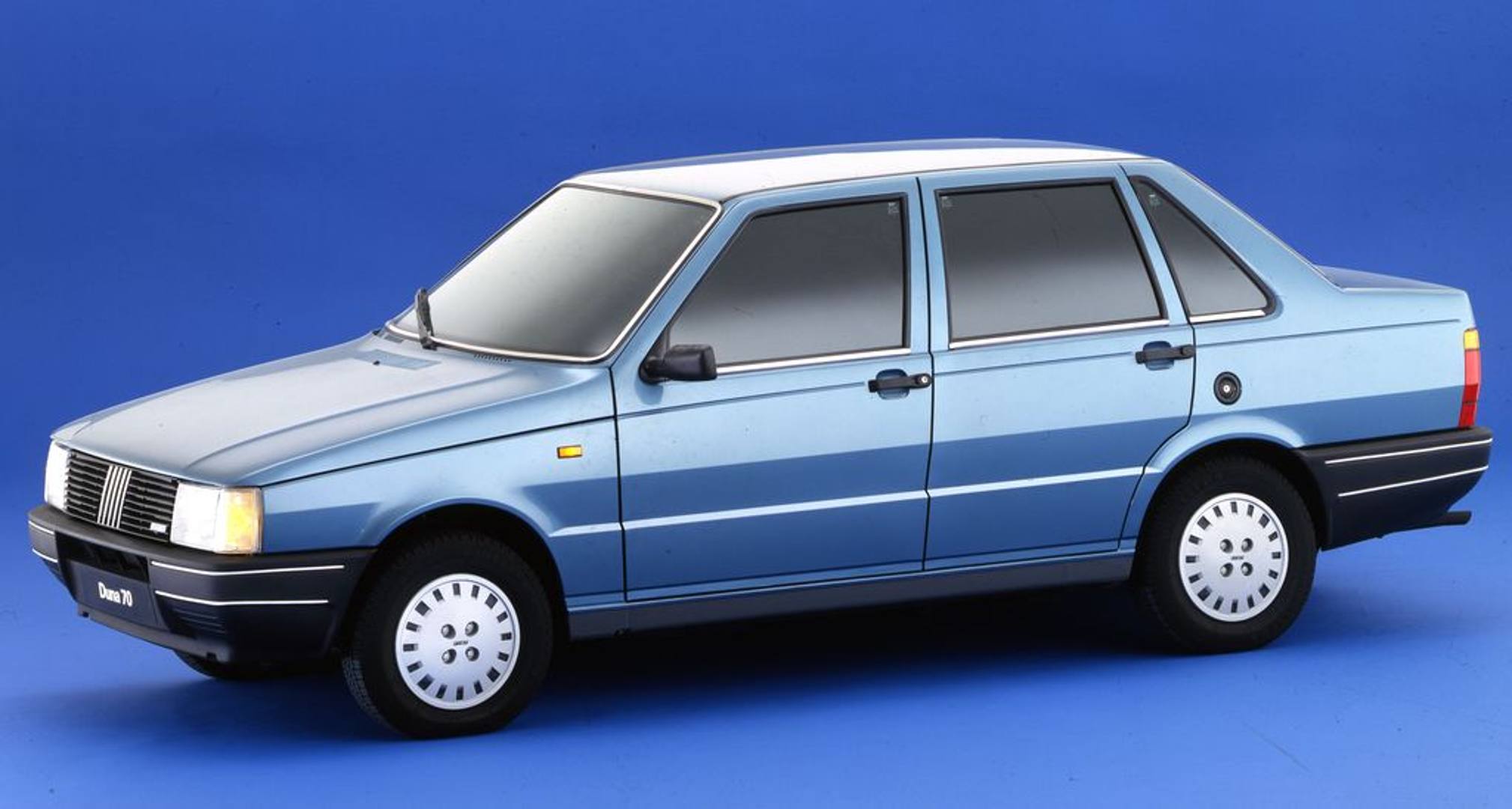 Fiat_Duna1987_mediagallery-fullscreen.jpg