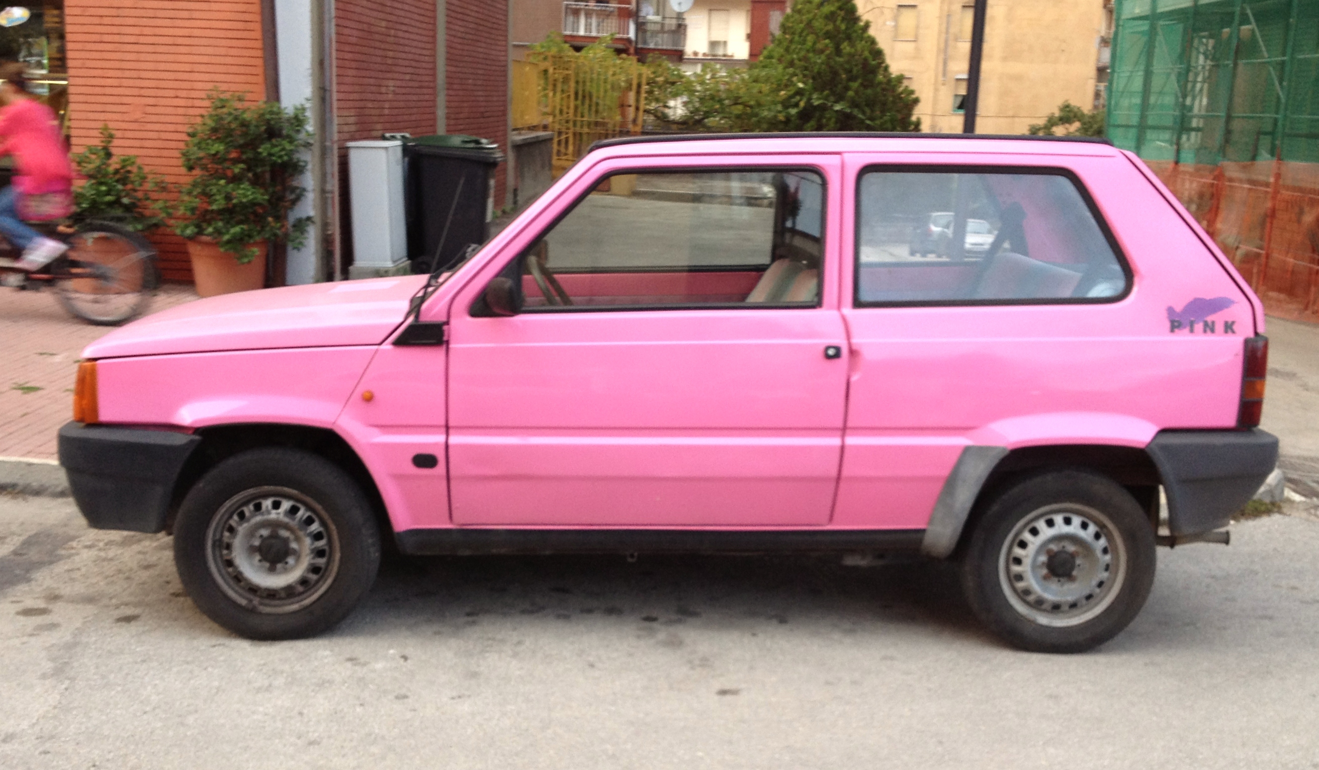 Fiat_Panda_Pink.jpeg.jpg