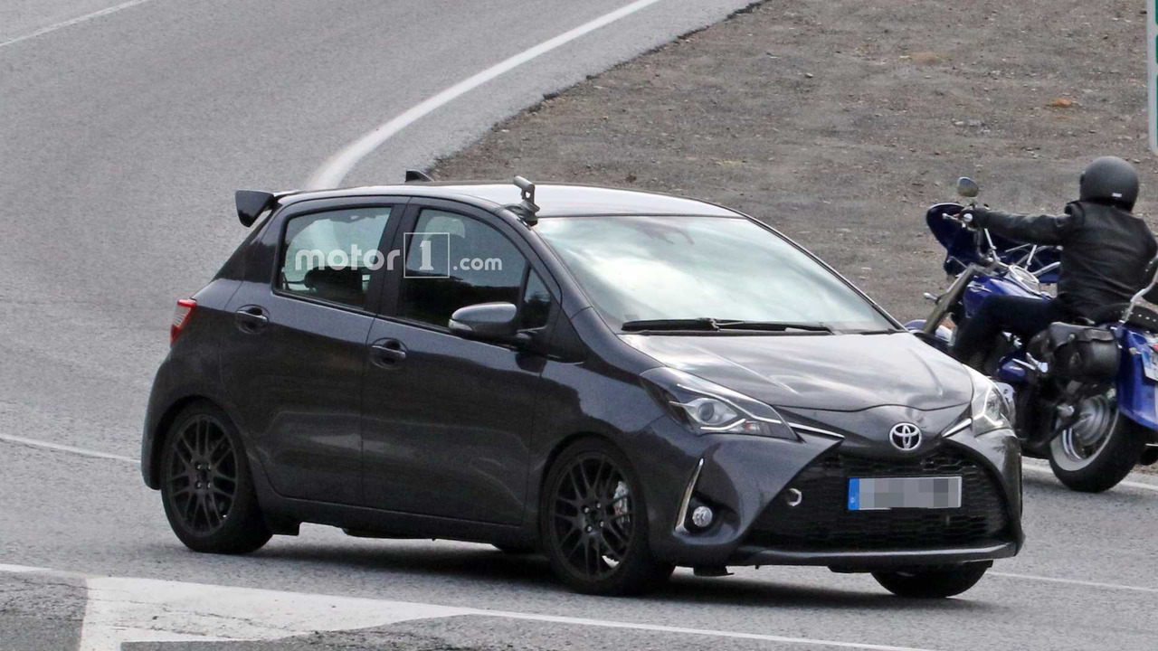 five-door-toyota-yaris-grmn-spy-photo.jpg