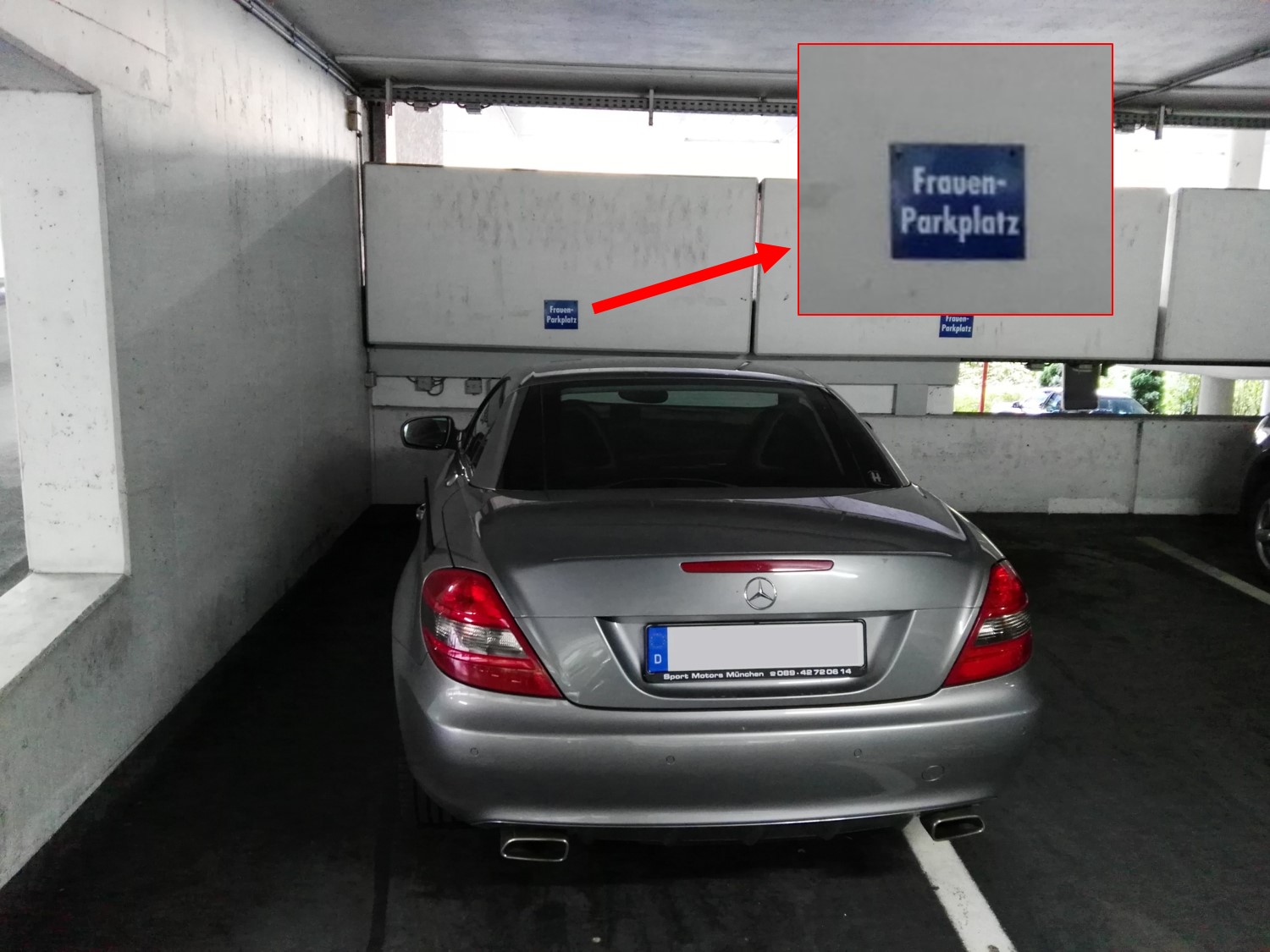 frauen parkplatz.jpg