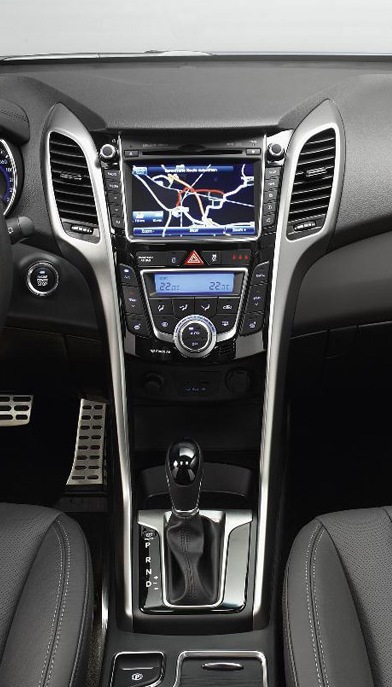 hyundai-i30-2013-3.jpg