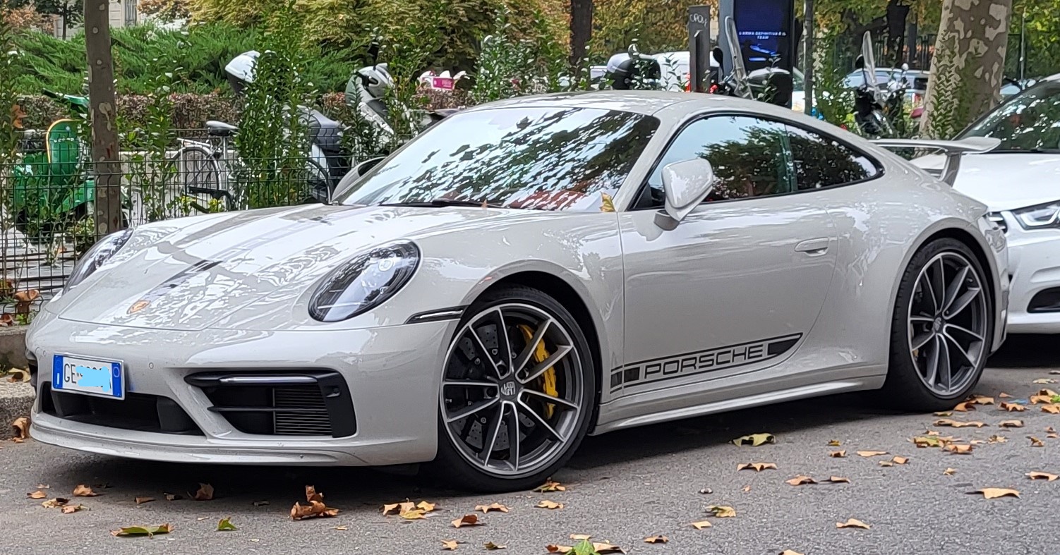 Inkedporsche.jpg