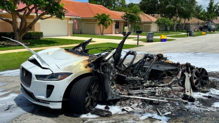 jaguar-i-pace-fuoco-incendio-780x470.jpg