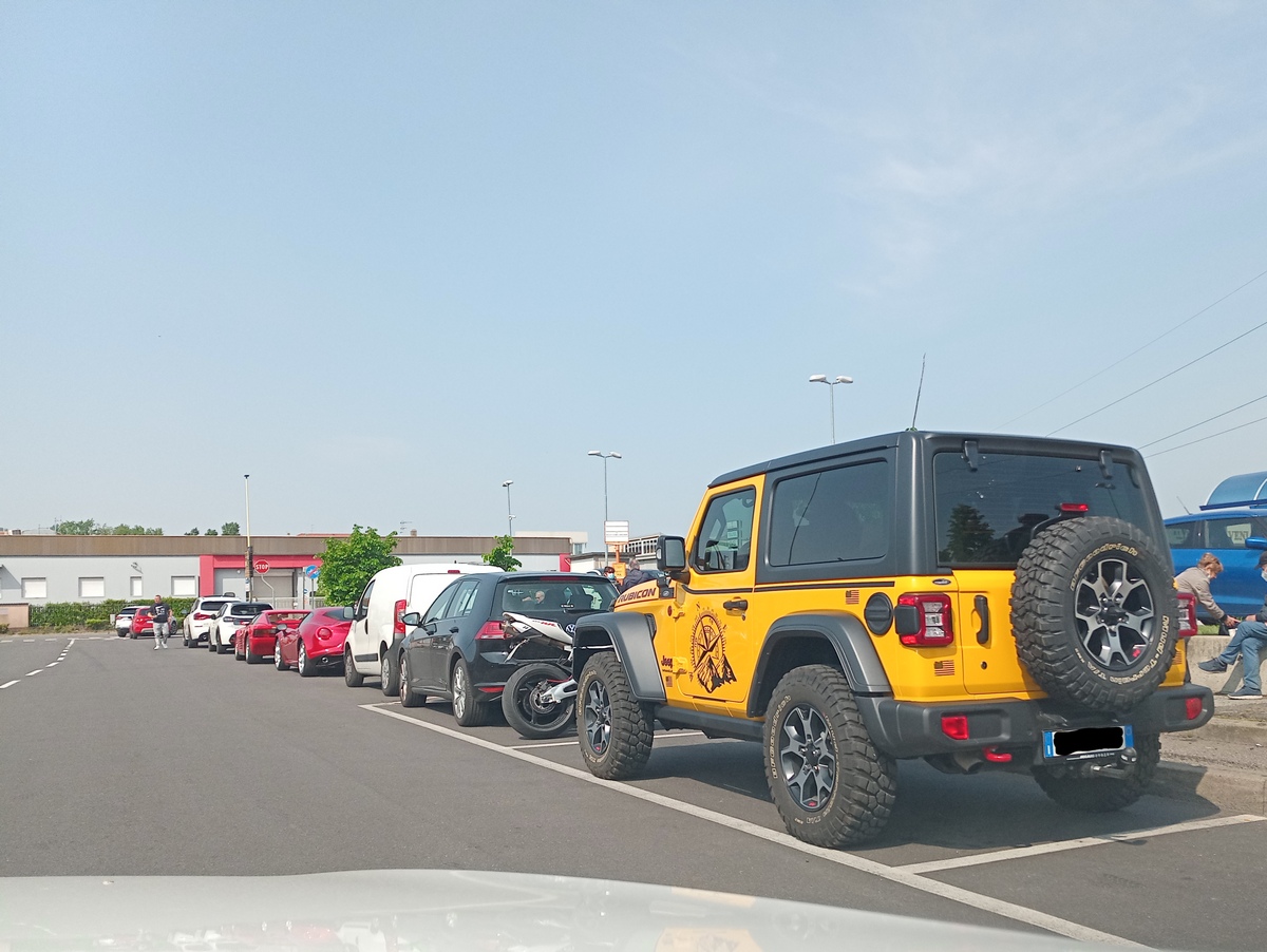 jeep.jpg