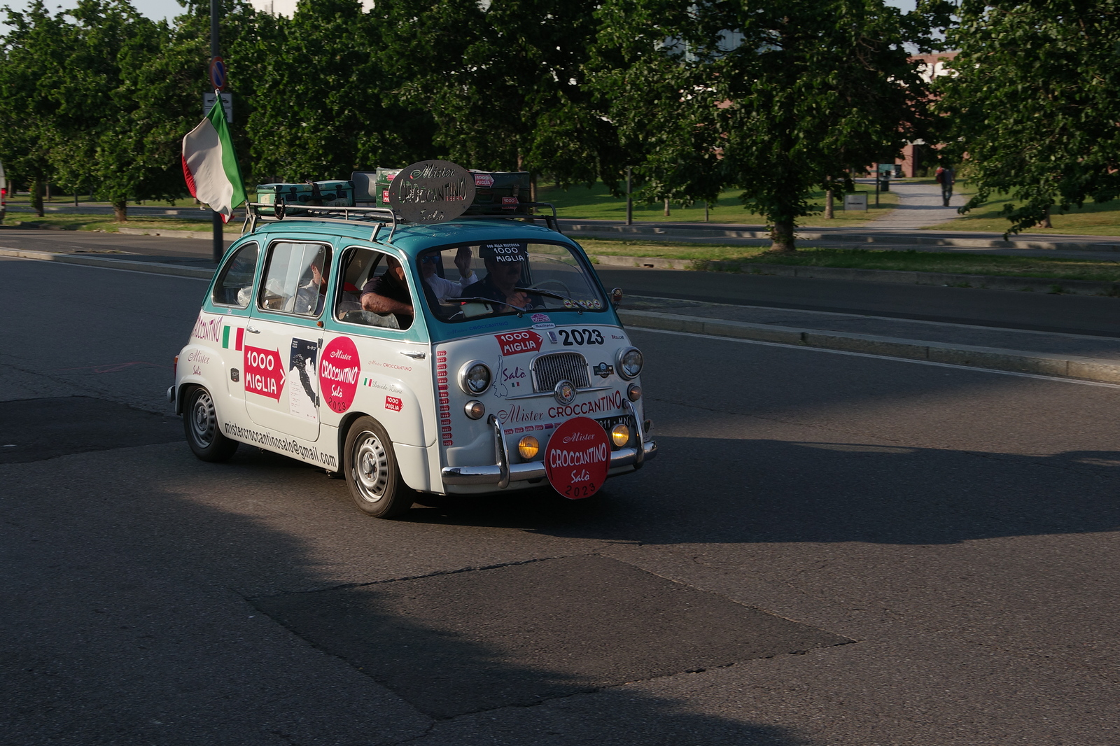 K3301300r.JPG