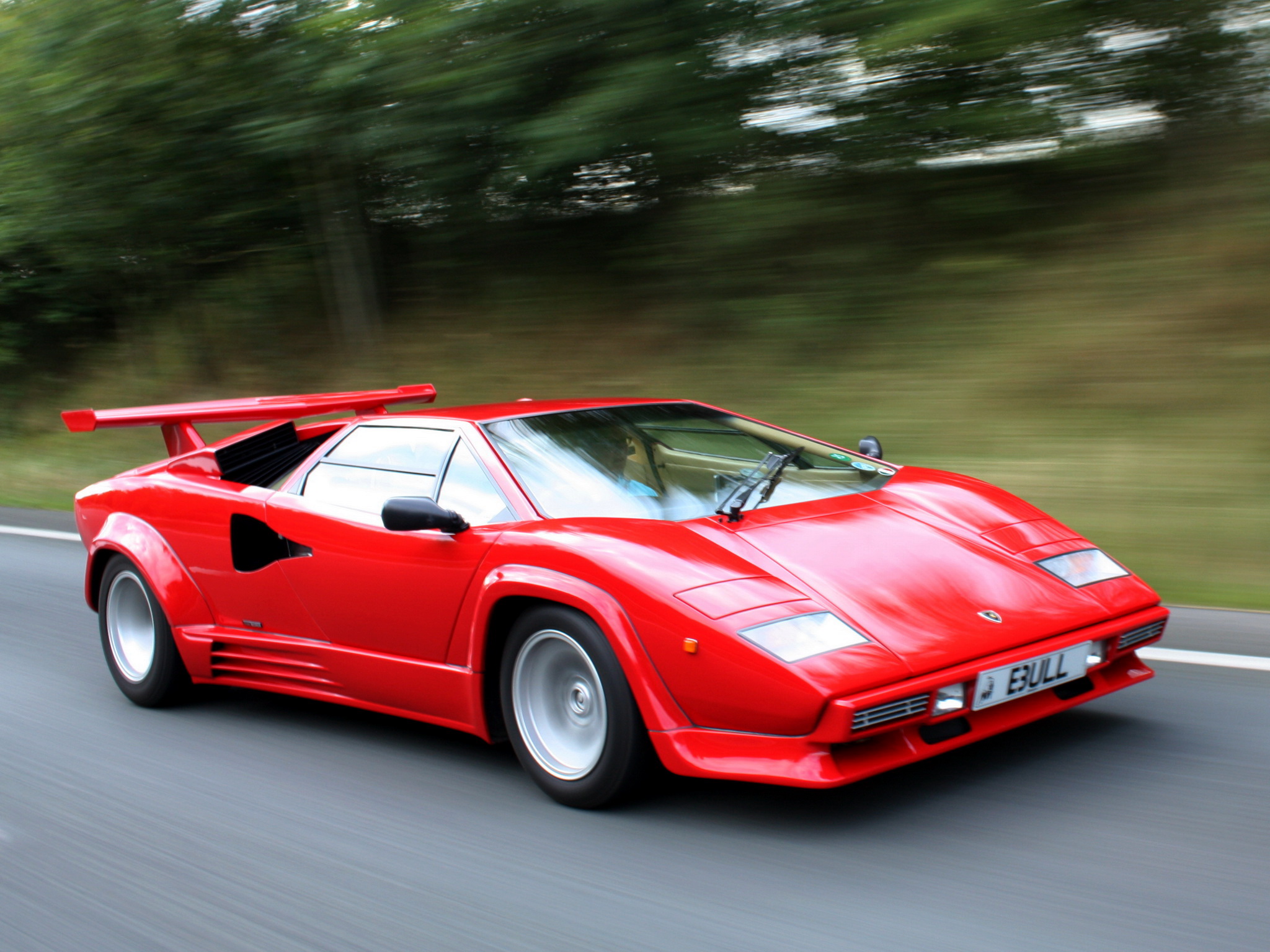 lamborghini-countach-4.jpg