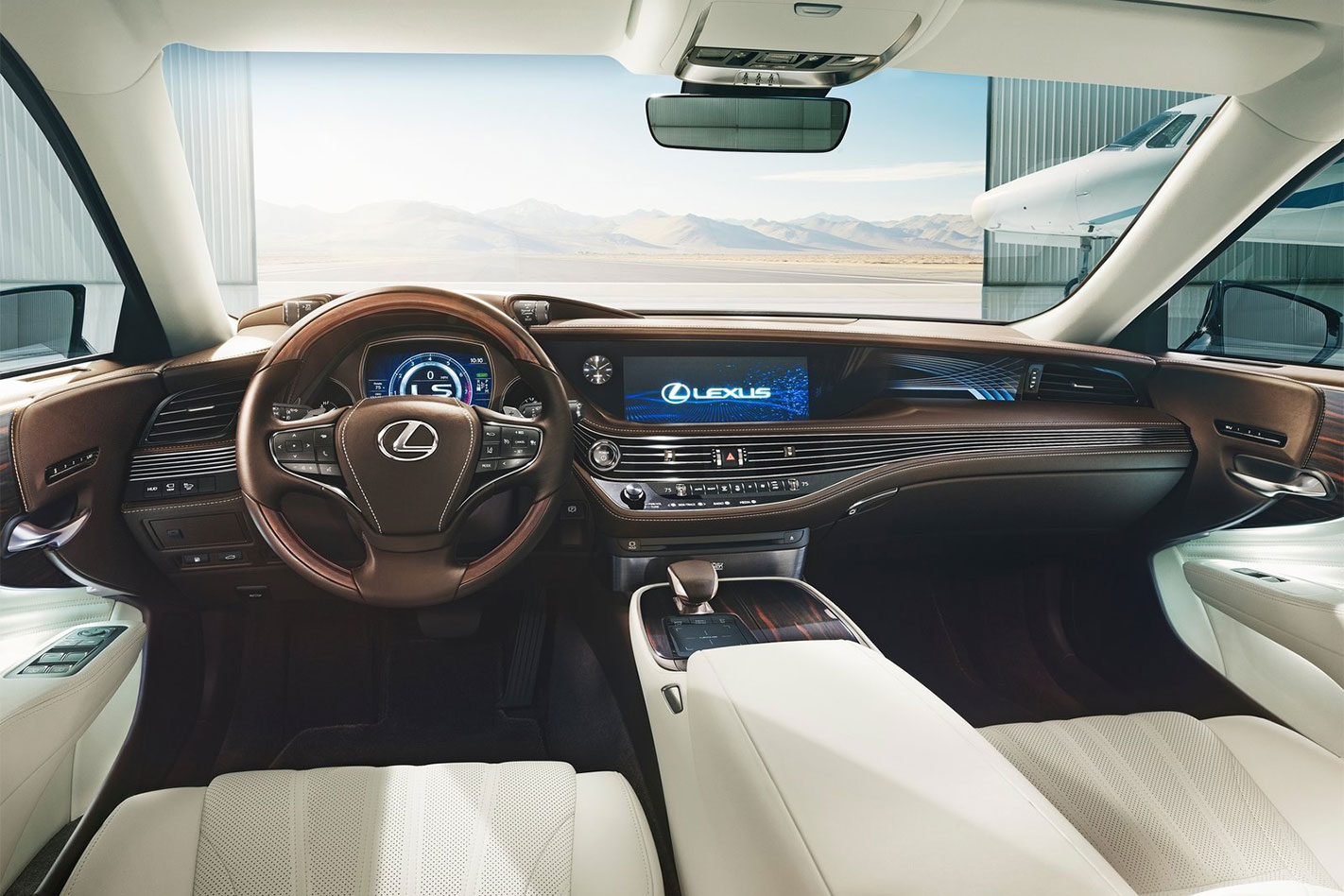 lexusls3.jpg