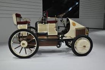 Lohner_Porsche_hybrid_04.jpg