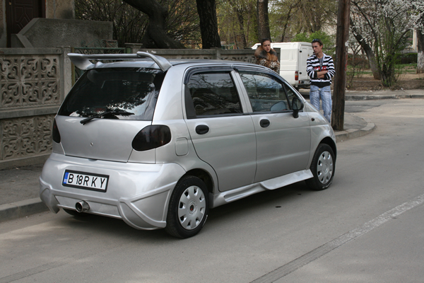 Matiz rumena tuningzata di brutta maniera.jpg